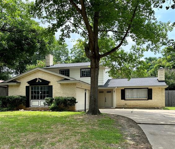 Primary Photo - 2804 Hollywood Dr