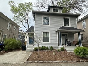 Building Photo - 1841 Edgeland Ave