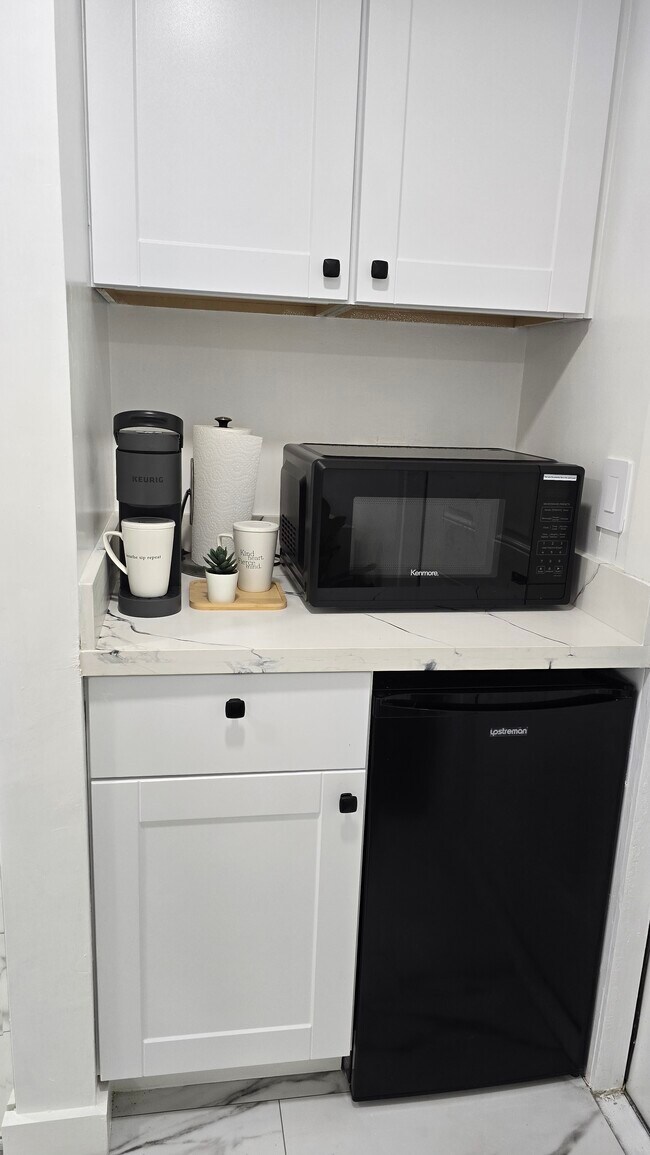 Foto del edificio - 19353 SW 103rd Ct