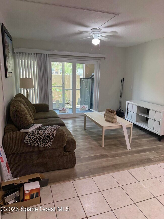 Foto del edificio - 1600 Sunny Brook Ln