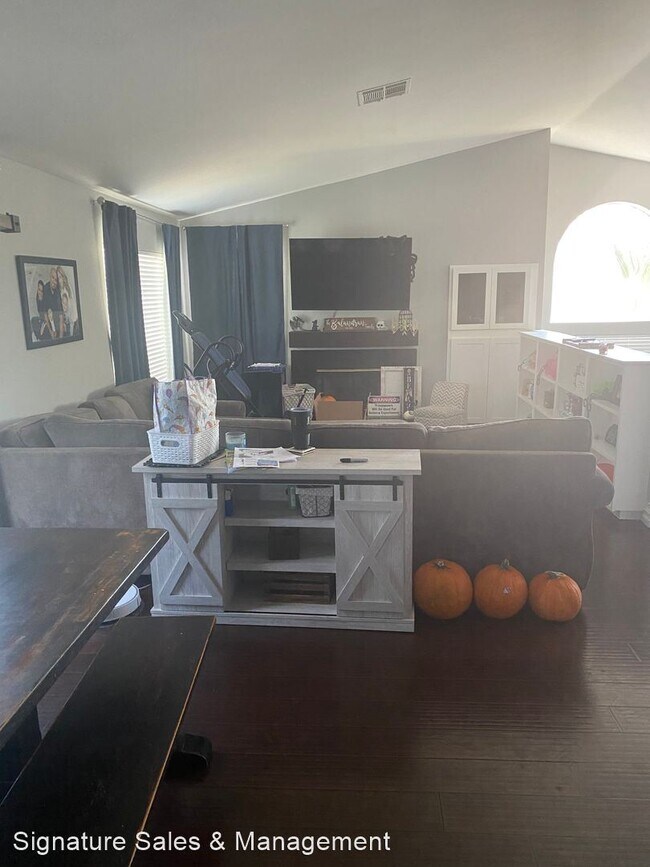 Foto del edificio - 4 br, 2.5 bath House - 823 Viewpointe Ln