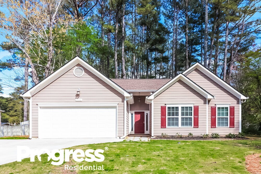 Foto principal - 2528 Fairway Cir SW