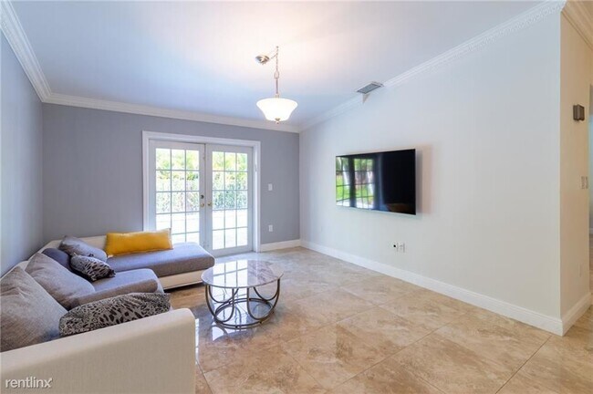 Building Photo - 4 br, 2 bath House - 11273 SW 55th St