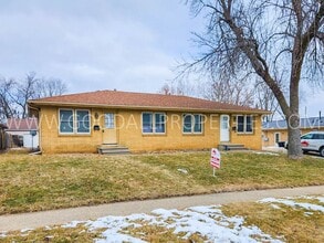 Building Photo - 1708 NW 2nd St