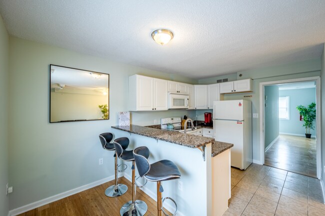 Foto del edificio - 7200 Coastal Hwy