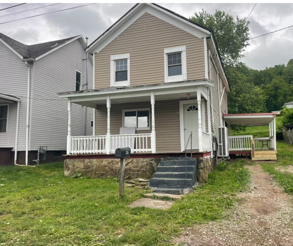 Primary Photo - 610 N 7th Ave