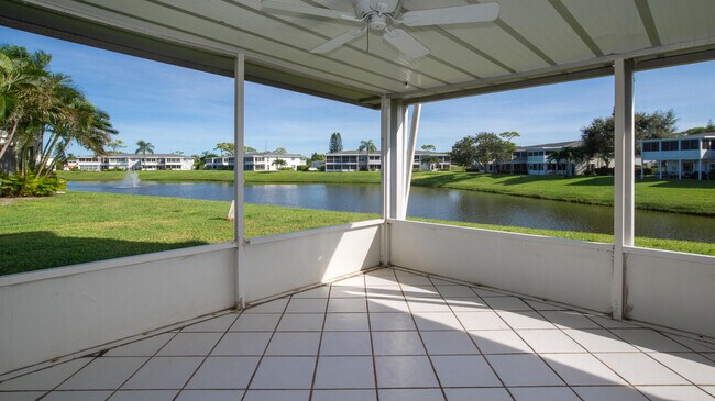 Foto del edificio - 2830 SW 13th St