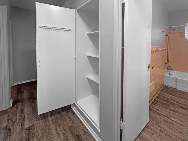 Foto del edificio - 27 Ridgewood St