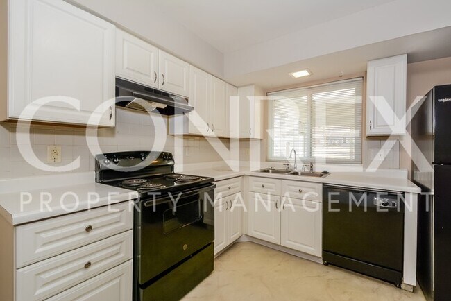 Building Photo - Home is Refreshed and Ready to be RENTED!