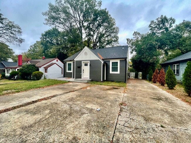 Photo - Welcome to this stunning 3-bedroom, 2-bath... House