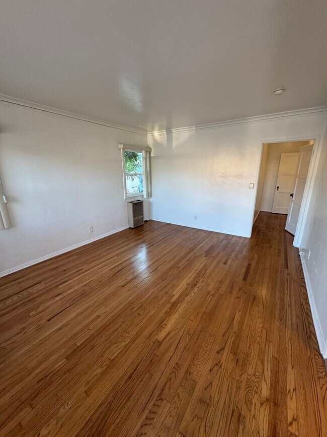 Foto del edificio - 3531-3541 12th Avenue
