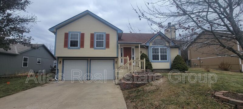 Primary Photo - 1610 Cove Dr