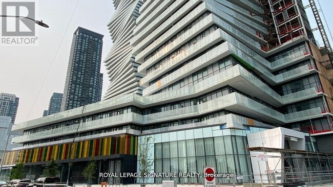 Building Photo - 3883 Quartz Rd