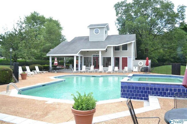 Foto del edificio - "$200 off 1st month.  Modern 2 Bed/2 Bath ...