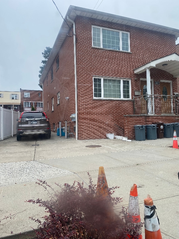 Building Photo - 1621 Bogart Ave