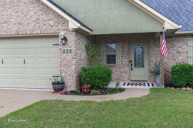 Foto del edificio - Great Floor plan close to I-49...