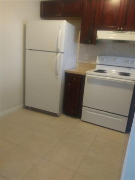 Building Photo - 4100 Riverside Dr