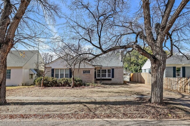 Building Photo - 1528 S Lipscomb St