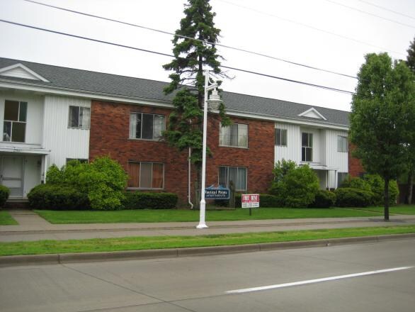 Foto del edificio - 25885 Jefferson Ave