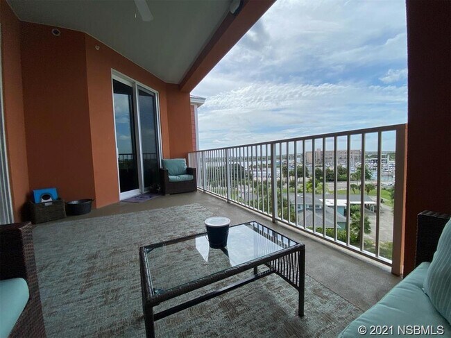 Foto del edificio - 6 Riverwalk Drive