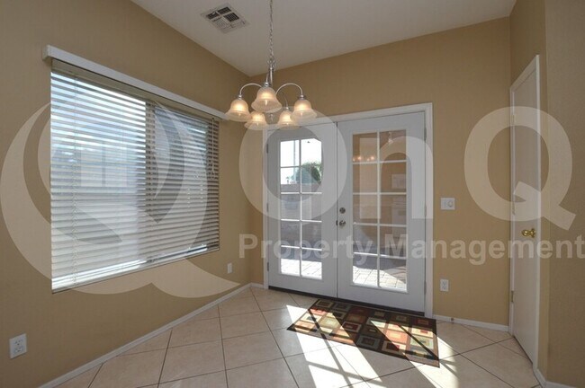 Foto del edificio - 625 N Hamilton St