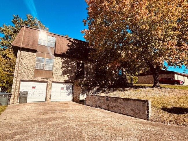 Photo - 4653 Cary Ln House