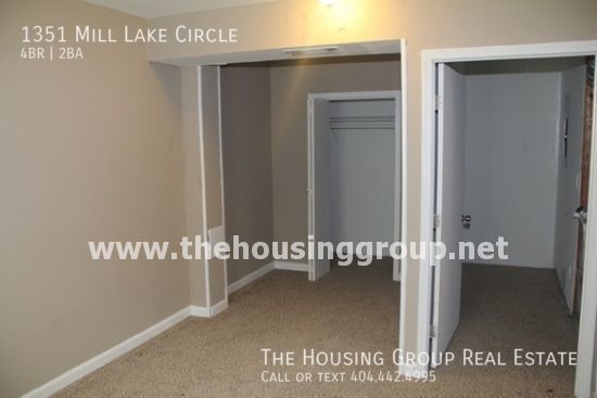 Building Photo - Stone Mountain Home- Showings Start Soon