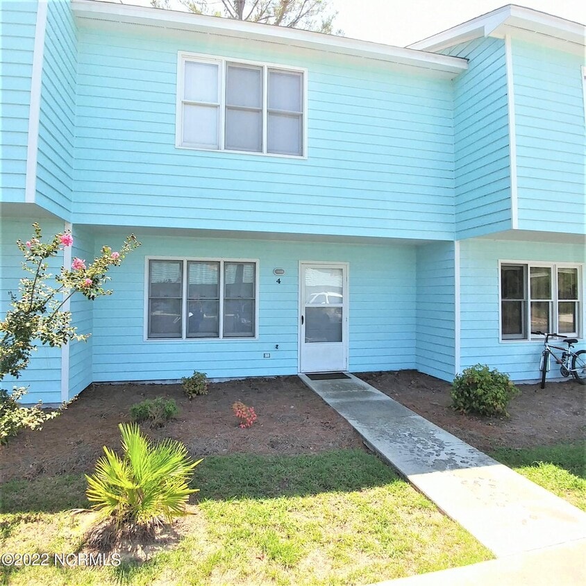 300 Osprey Ridge Dr, Emerald Isle, NC 28594 Townhouse for Rent in