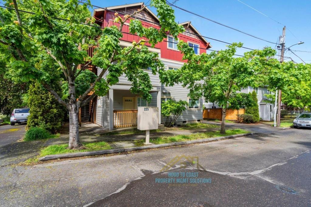 Photo - 225 SE 126th Ave