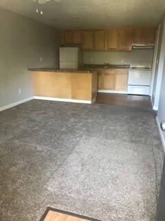 Foto principal - 1062 Southridge Ave