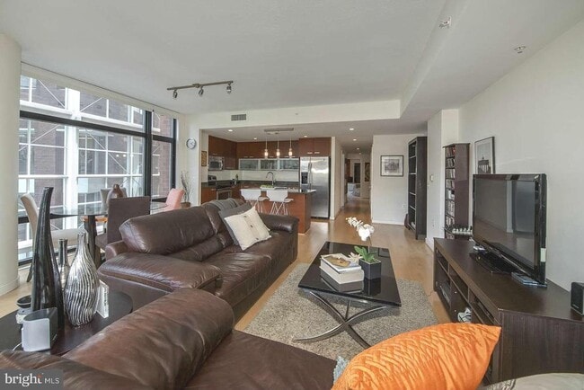 Building Photo - 1010 Massachusetts Ave NW