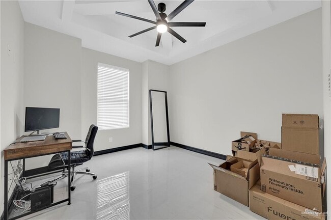 Building Photo - 18 Vikings Dr
