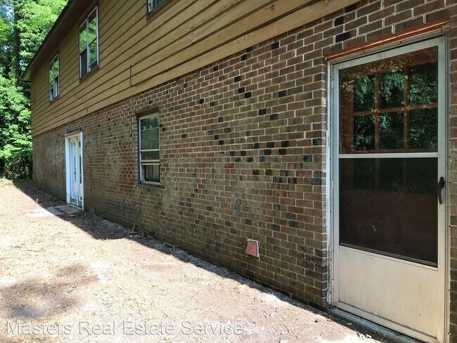 Building Photo - 3 br, 2 bath House - 208 Gower Circle