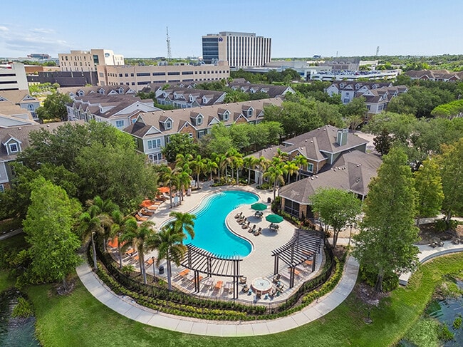 Photo - Cortland Lakecrest Apartments