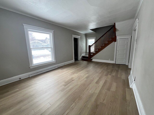 Foto del edificio - 911 E Washington St