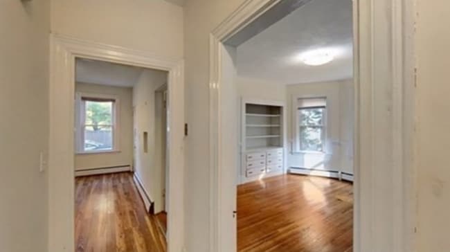 Building Photo - 64 Aspinwall Ave