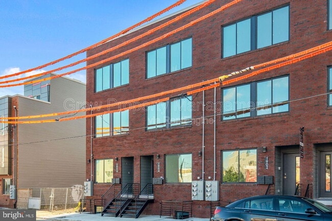 Photo - 1904 E York St Apartment