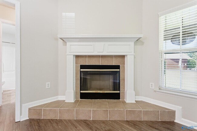 Foto del edificio - 226 Shadow Ct SW