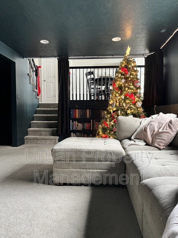 Foto del edificio - 734 W 2220 N