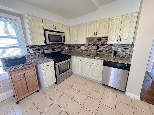 Building Photo - 87 Harvard St Building Photo - 87 Harvard St