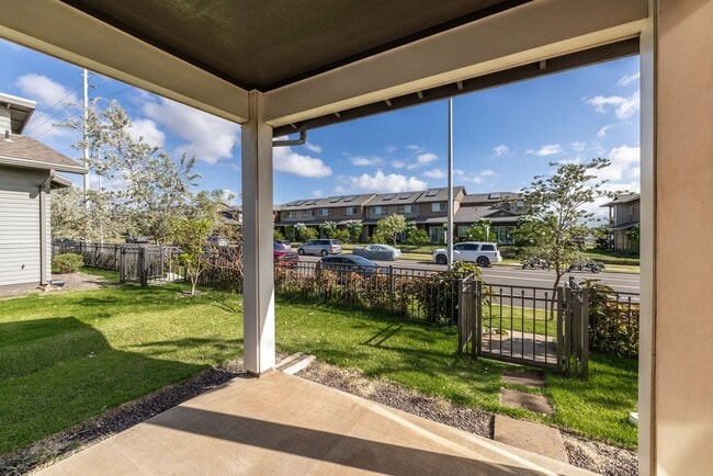 Foto del edificio - Stunning 3-Bedroom and 2.5 Bathroom Home in the Heart of Liko at Ho‘opili – Prime Ewa Beach Locat...