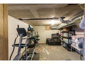 Building Photo - 1561 Nahmis Ave