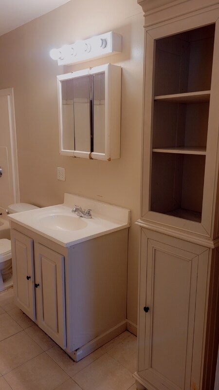 Building Photo - 45 Moore St