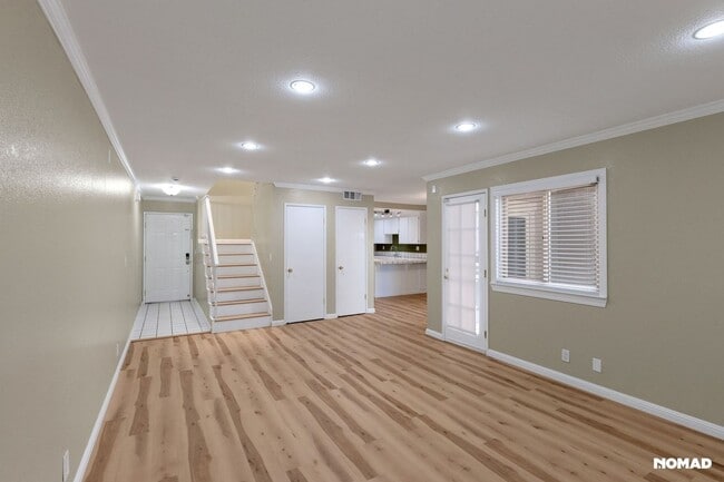 Building Photo - Charming 2BR Townhome in San Jose