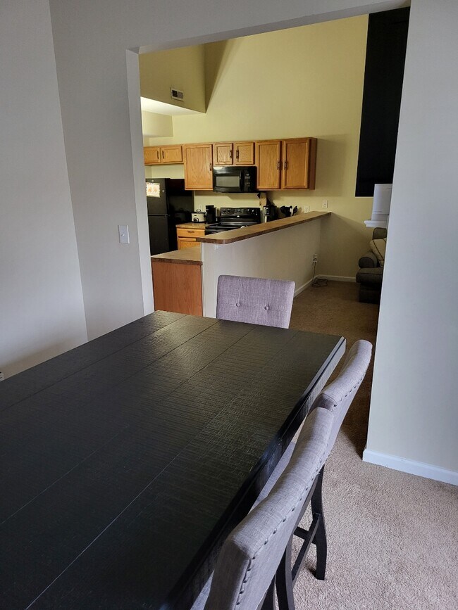 Foto del edificio - 953 Hollymeade Cir