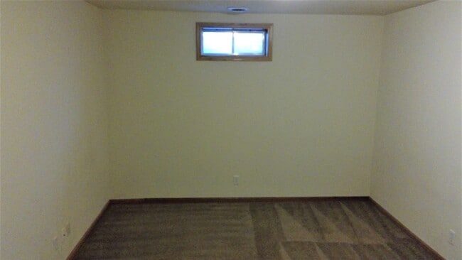 Building Photo - 298