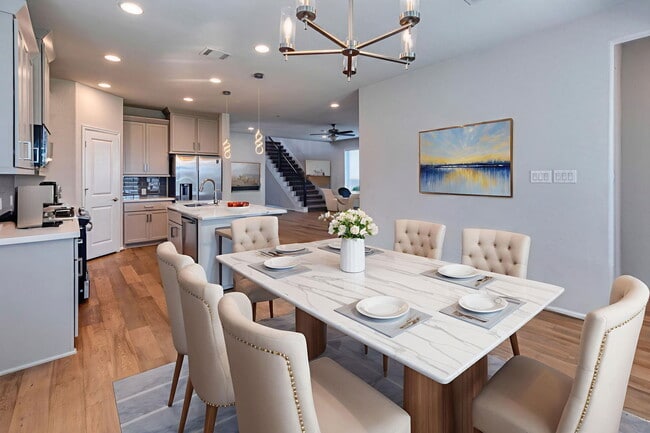 Building Photo - 125 Rangel Dr