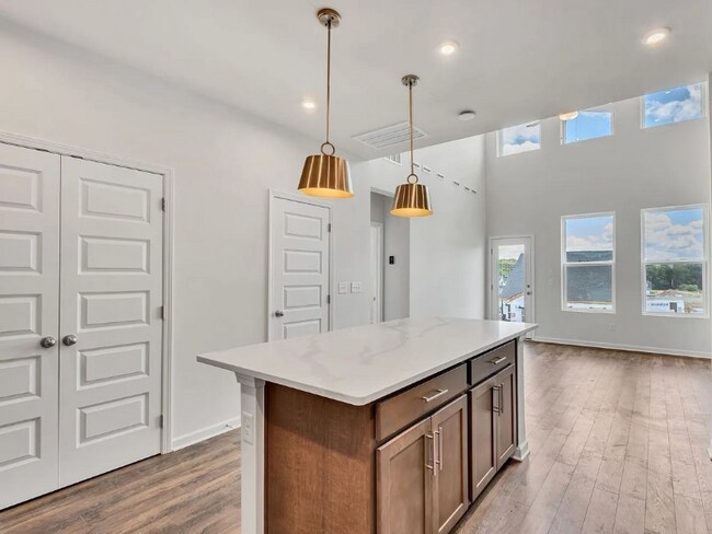 Foto del edificio - 603 Clb Vw Wy