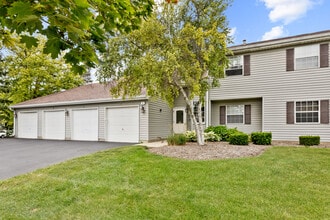 Building Photo - 8 Gant Cir
