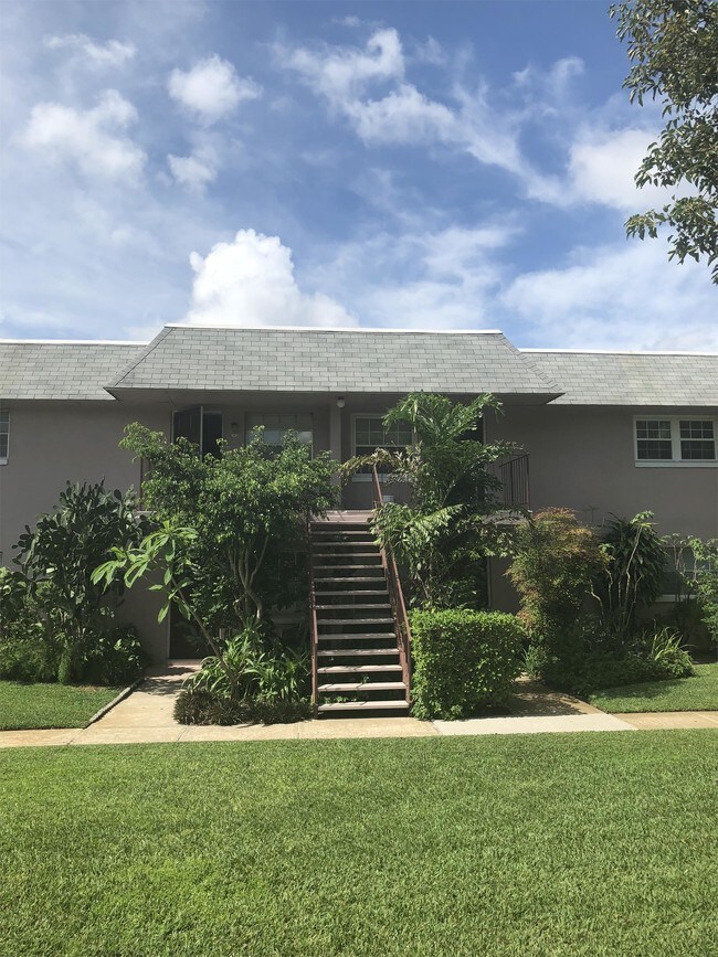 525 Conway Rd, Orlando, FL 32807 Townhome Rentals in Orlando FL